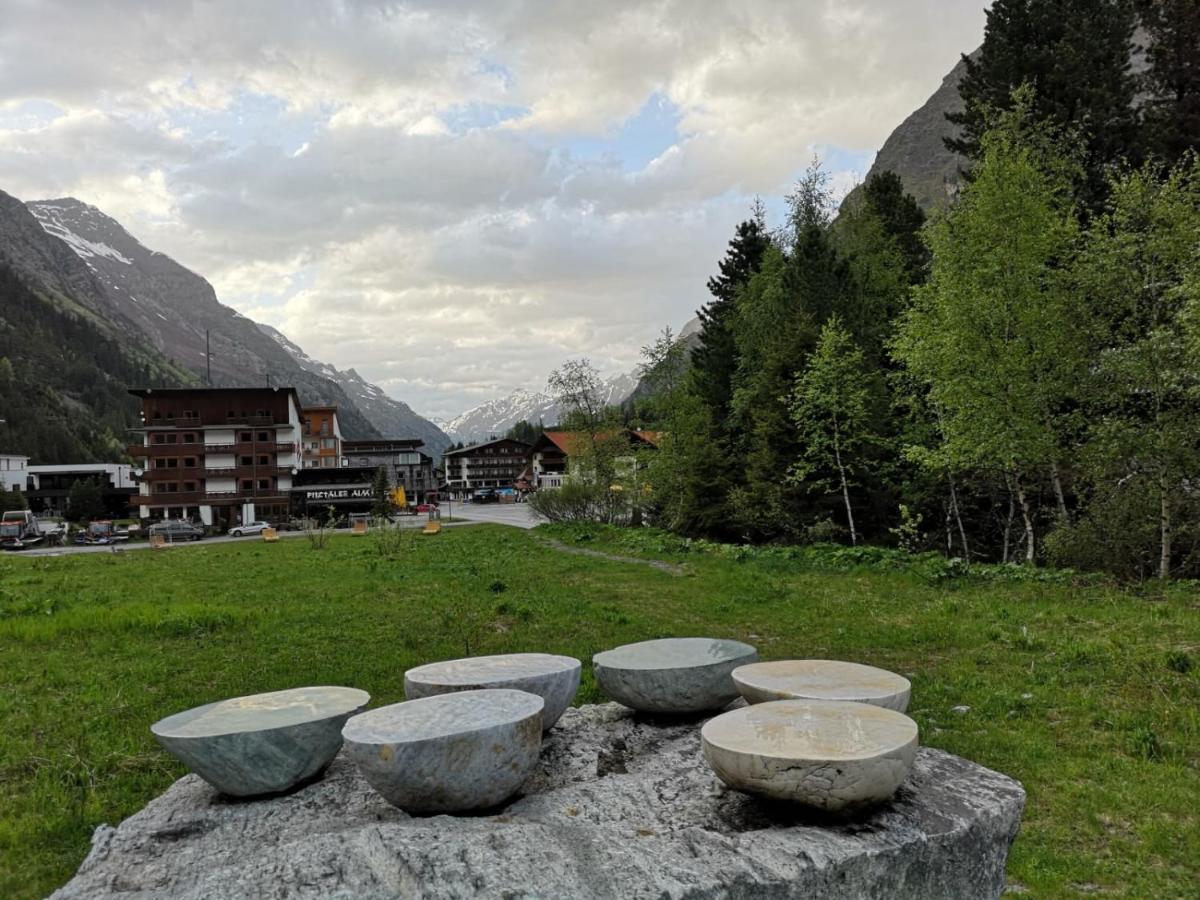 Piz-Hotel Sankt Leonhard im Pitztal Luaran gambar